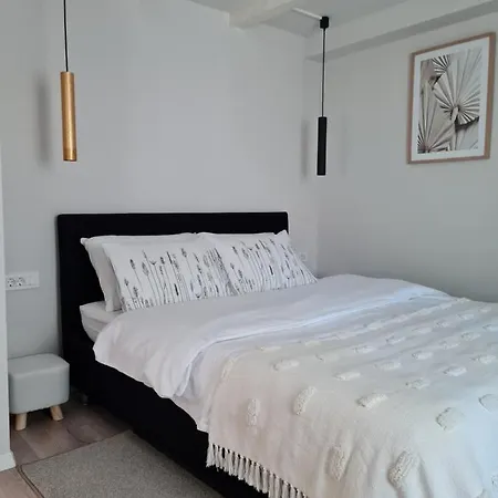 House Inga- Sea Side With Patio And Ateliere * Pag Town