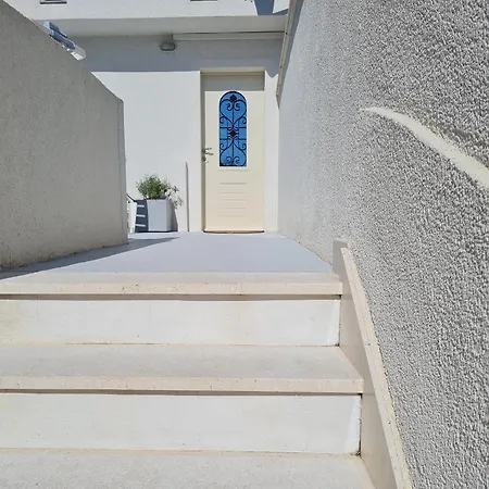 Casa vacanze House Inga- Sea Side With Patio And Ateliere *